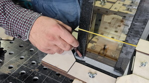 Точная разметка установочных мест столбиков